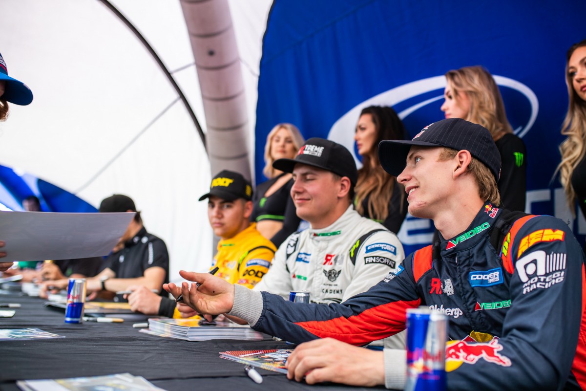 SuperCarLites-2019-RX2-newsletter-oct-03