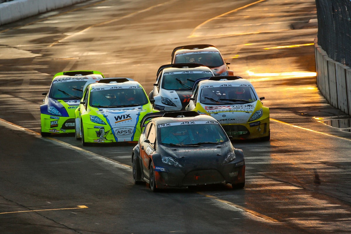 SuperCarLites-ARX2-R2-04