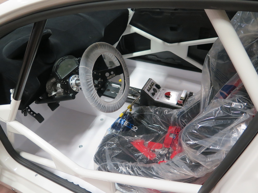 SuperCarLites_AV043_3