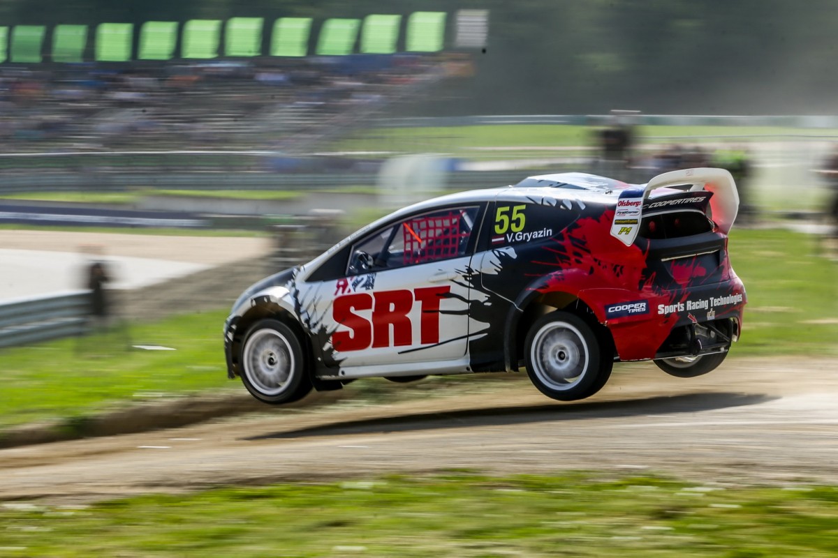 supercarlites-2018-R01_08